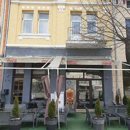 Валентино Otel Vratsa Dış mekan fotoğraf