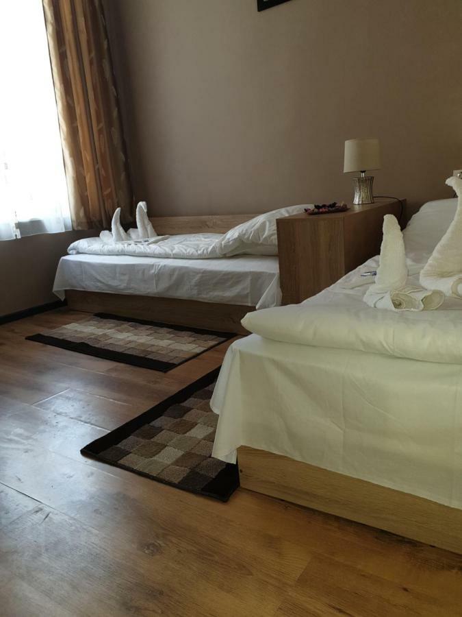 Валентино Otel Vratsa Oda fotoğraf